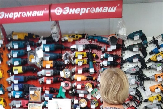 Алатырцам разъясняют о необходимости вакцинации