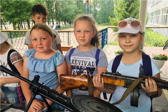 В столичной школе № 37 прошли «Каникулы с Росгвардией»!