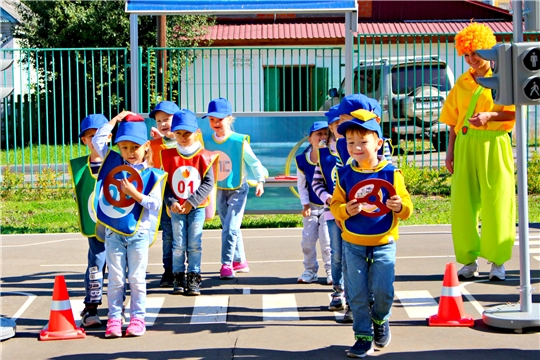 Проект «Светофорик»: путеводитель безопасности детей