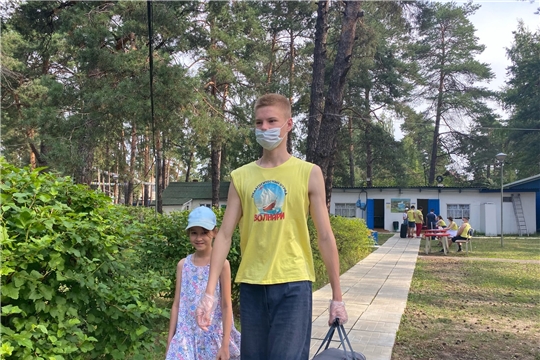 В загородных лагерях стартовала смена 4.1