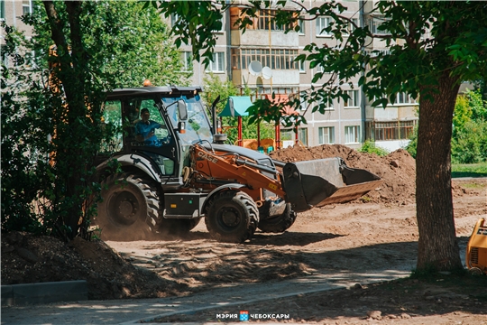 В Чебоксарах к октябрю отремонтируют территории у 120 многоквартирных домов