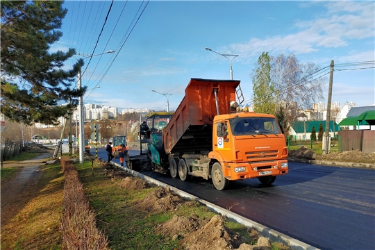 Чебоксарские дорожные строители завершают сезон