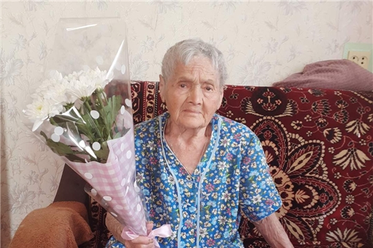 Жительнице города Шумерля, труженице тыла и ветерану труда Галине Константиновне Федоровой исполнилось 95 лет