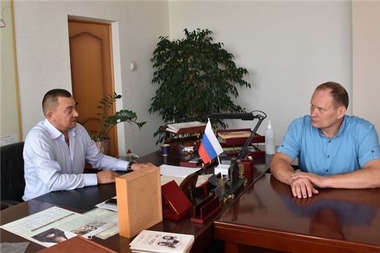 Глава администрации города Шумерля Валерий Шигашев провел рабочую встречу с руководством ООО «Дортех»