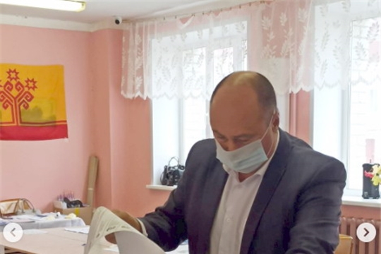 Глава города Шумерля - Председатель Собрания депутатов Сергей Яргунин проголосовал