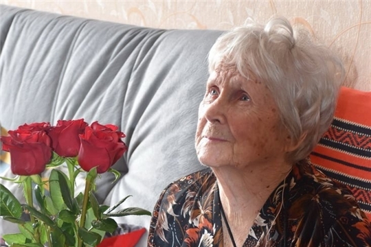 13 октября в возрасте 98 лет ушла из жизни участник Великой Отечественной войны 1941—1945 годов, Почетный гражданин г. Шумерли Клара Андреевна Кирель.