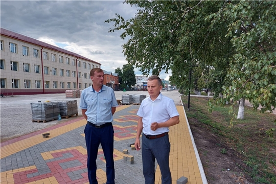 Ход работ в рамках программы "Формирование комфортной городской среды" - на контроле главы администрации района Александра Осипова