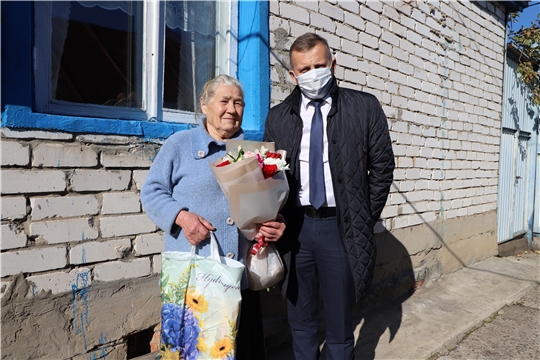 С праздником, дорогие ветераны педагогического труда!