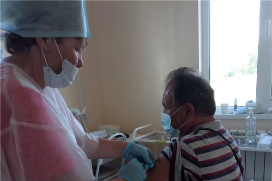 В Красноармейском районе активно проводится вакцинация населения против COVID - 19
