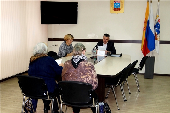 Личный прием граждан провел глава администрации Ленинского района г.Чебоксары Максим Андреев