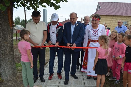 В деревне Ящерино состоялось торжественное открытие спортивной площадки