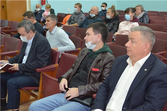 В администрации Мариинско-Посадского района обсудили строительство прямой дороги в микрорайон Новинское