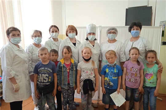 Мобильная поликлиника приняла 92 ребенка в Яльчикском районе