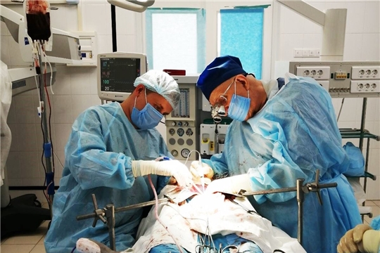 Хирурги онкодиспансера удалили опухолевый тромб длинной 10 см