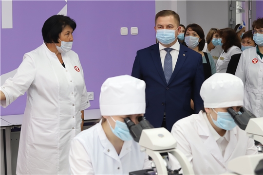 В «Чебоксарском медицинском колледже» открылись мастерские для совершенствования уровня знаний и умений студентов и школьников