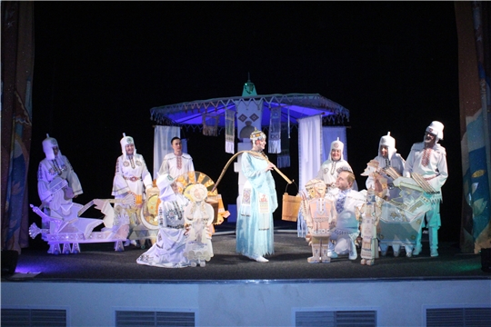 Второе рождение спектакля «Девушка на Луне» на сцене Чувашского театра кукол