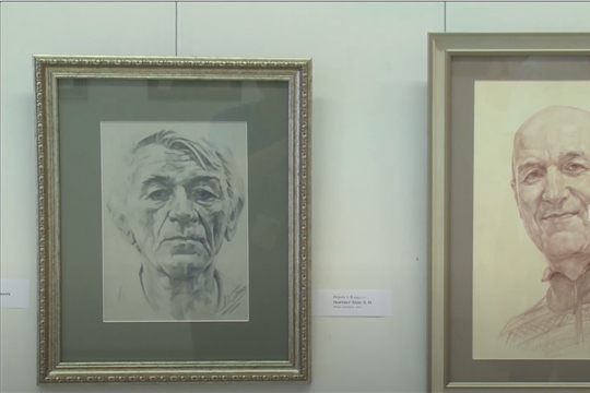 В Чувашском художественном музее открылась выставка карандашного портрета