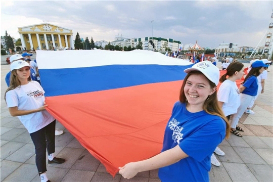 22 августа в России отмечается День Государственного флага