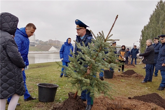 В Чебоксарах открыта аллея «300 лет прокуратуре России»