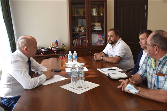 На встрече с министром обсуждены вопросы развития аквакультуры в нашей республике.