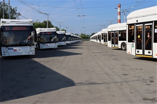 В День Республики состоялось торжественное мероприятие, посвященное выпуску на линию новых троллейбусов «Горожанин»