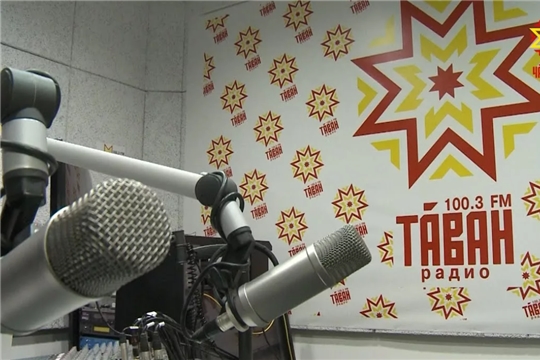 Владимир Осипов стал гостем программы «Актуальное интервью» на «Тăван радио»