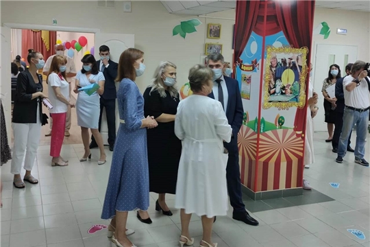 Глава Чувашии посетил Реабилитационный центр для детей