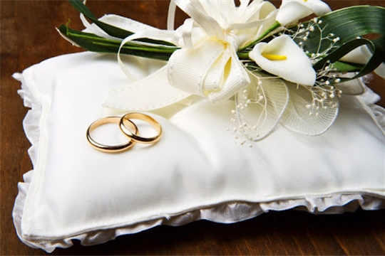 В Чувашии продолжает расти количество браков