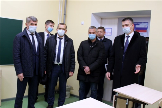 Глава республики Олег Николаев посетил Кашмашскую школу: скоро она наполнится детскими голосами
