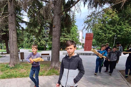 Жители юго-западного района инициировали День чистоты на площади Победы