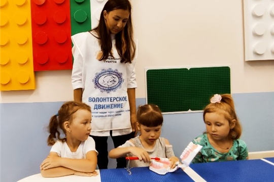В детских садах г. Чебоксары проходят встречи с врачами-стоматологами о гигиене полости рта
