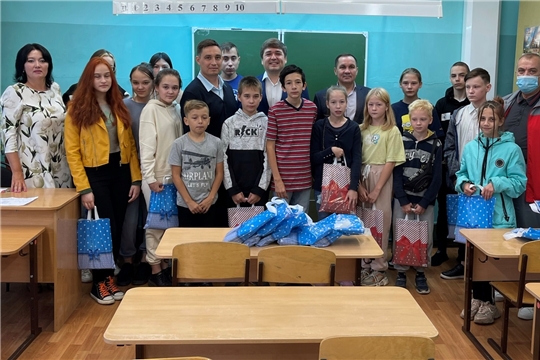 Акция «Соберем ребенка в школу» объединила неравнодушных граждан