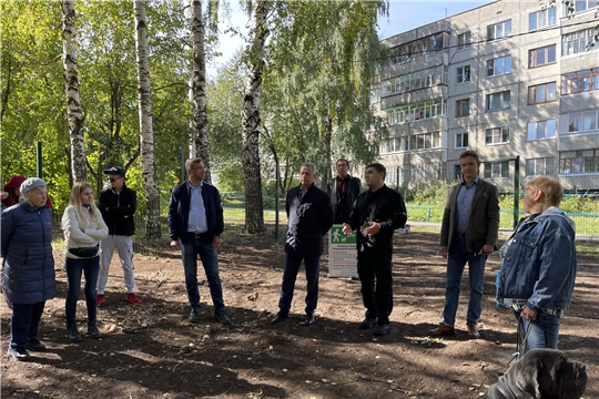 В Чебоксарах открылась новая площадка для выгула собак