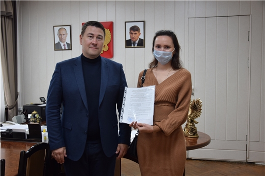 «Жилье и городская среда»: чебоксарцы получают свидетельства на первоначальный взнос по новой программе льготного ипотечного кредитования