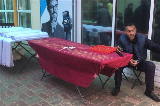 На чебоксарских улицах зафиксированы факты нелегальной торговли