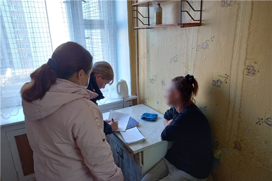 В Чебоксарах регулярно осуществляется социальный патронаж семей