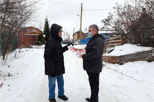 В жилом секторе г. Чебоксары продолжается работа по профилактике пожарной безопасности