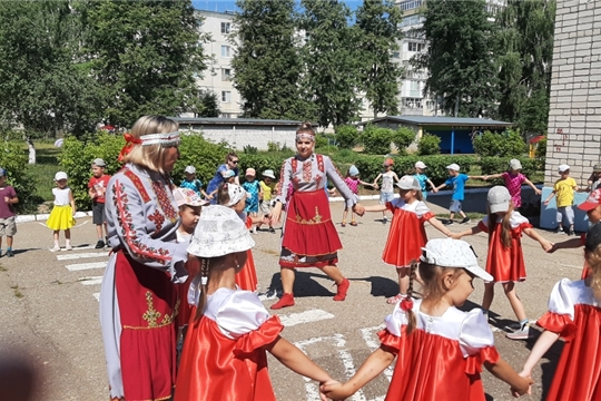 Праздник «Акатуй» в детском саду «Рябинка»