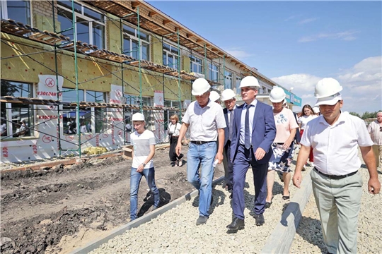 В обновленных Шемуршинской и Шыгырданской школах появятся новые стадионы, «Советская Чувашия»