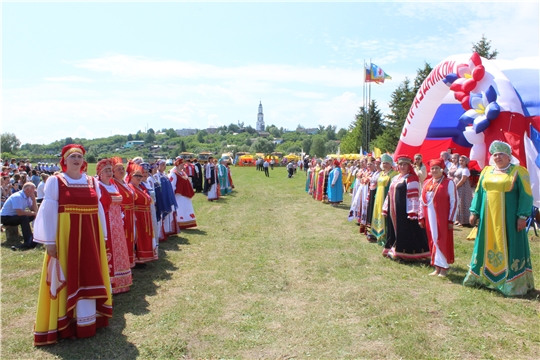 В Порецком районе прошел праздник песни, труда и спорта «Акатуй-2021»
