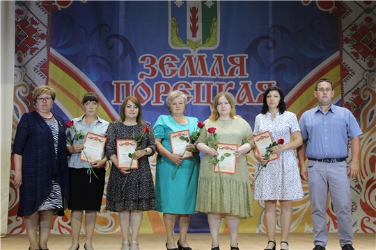 Медицинские работники Порецкого района принимали поздравления в честь своего профессионального праздника