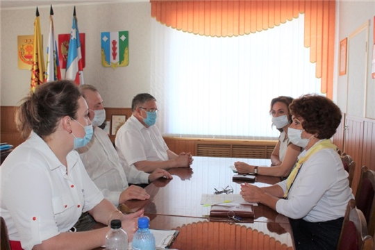 Порецкий район с рабочим визитом посетила министр труда и социальной защиты Чувашской Республики Алена Елизарова