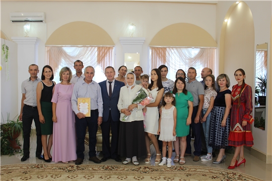 В отделе ЗАГС администрации Шемуршинского района отпраздновали золотую свадьбу
