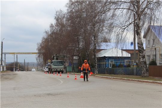 В Шемуршинском районе начались работы по строительству наружного освещения с устройством пешеходных переходов и тротуаров