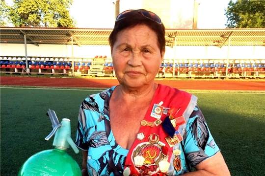 80-летняя обладательница золотого знака комплекса ГТО Юлия Зайцева: «Возраст не помеха занятиям физкультурой и спортом!»