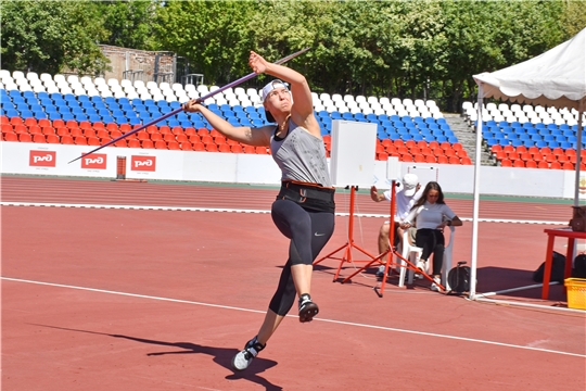 Легкоатлетка из Чувашии Анастасия Мамлина завоевала две медали на чемпионате России по спорту глухих