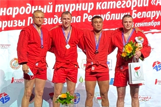 Самбисты Чувашии завоевали две медали на международном турнире в Минске