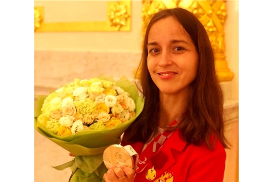 Вице-чемпионка Паралимпийских игр в Токио Елена Иванова награждена медалью Ордена «За заслуги перед Отечеством» I степени