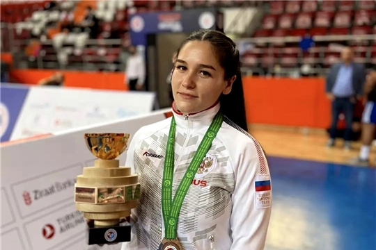 Алина Алексеева – бронзовый призер II этапа Кубка мира по мас-рестлингу