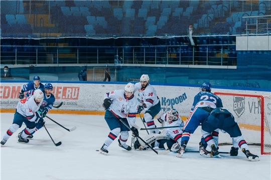 Хоккейная команда «Чебоксары» одержала третью победу кряду в ВХЛ